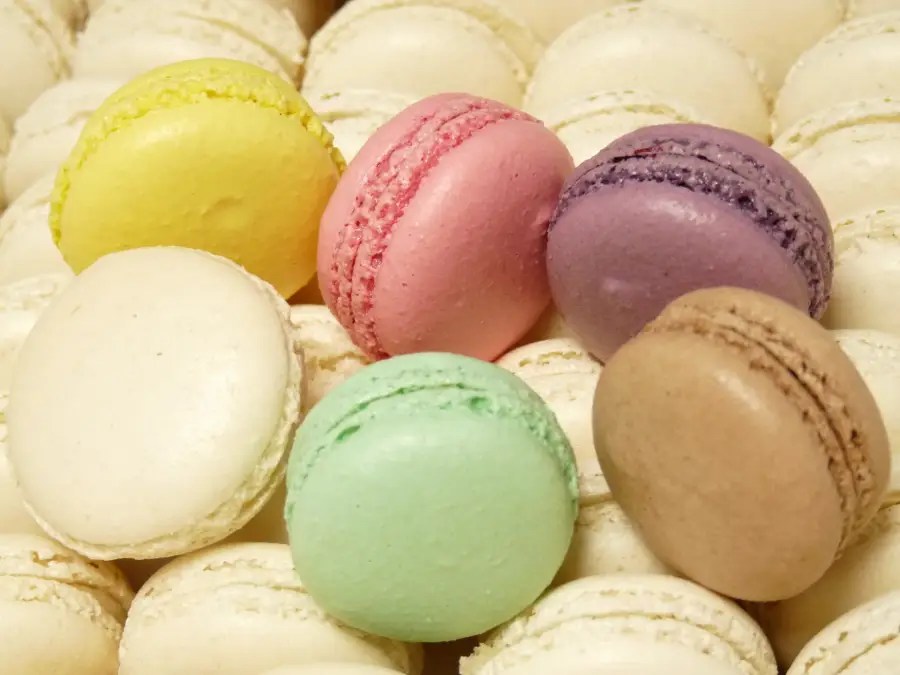 Assortiment de macarons Bruno Montcoudiol